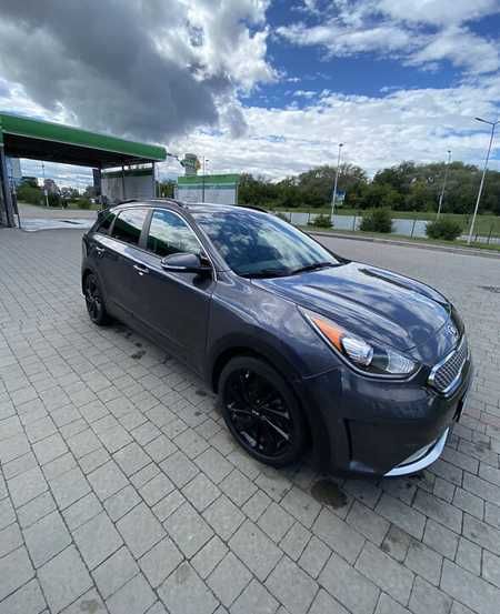 Kia Niro 2017рік