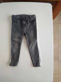 Spodnie jeansy, rozmiar 92,firma Coccodrillo.