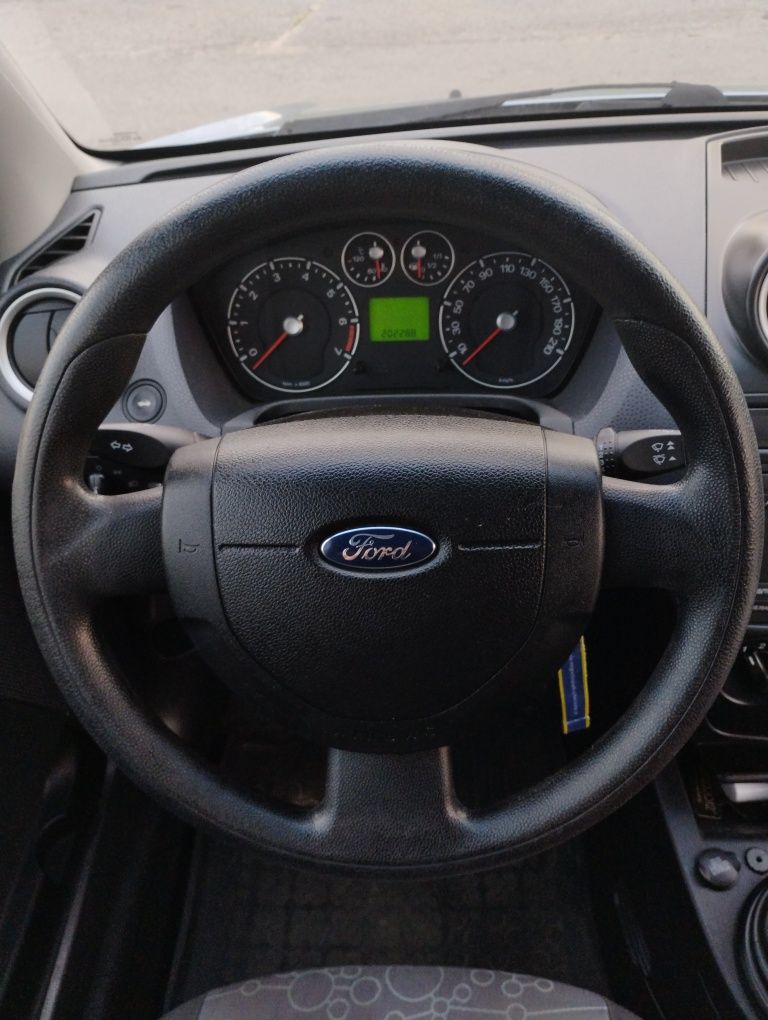 Ford Fiesta MK6 1.3