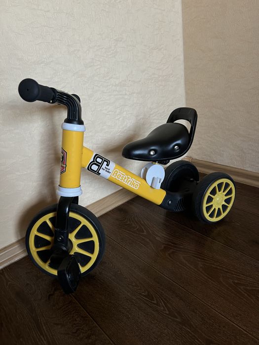 Дитячий велосипед/велобіг