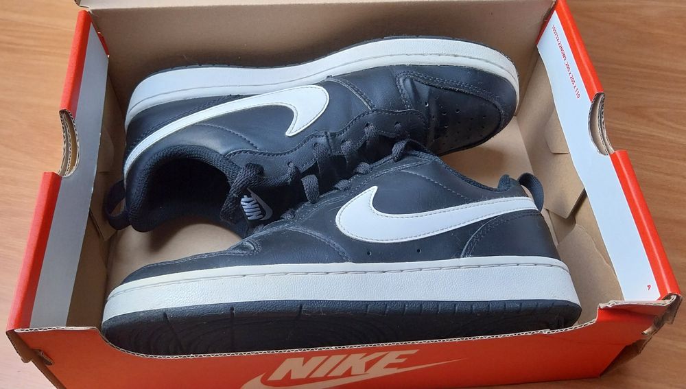 Tenis pretos Nike