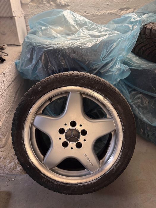 Felgi AMG 17 4 szt. + opony zimowe