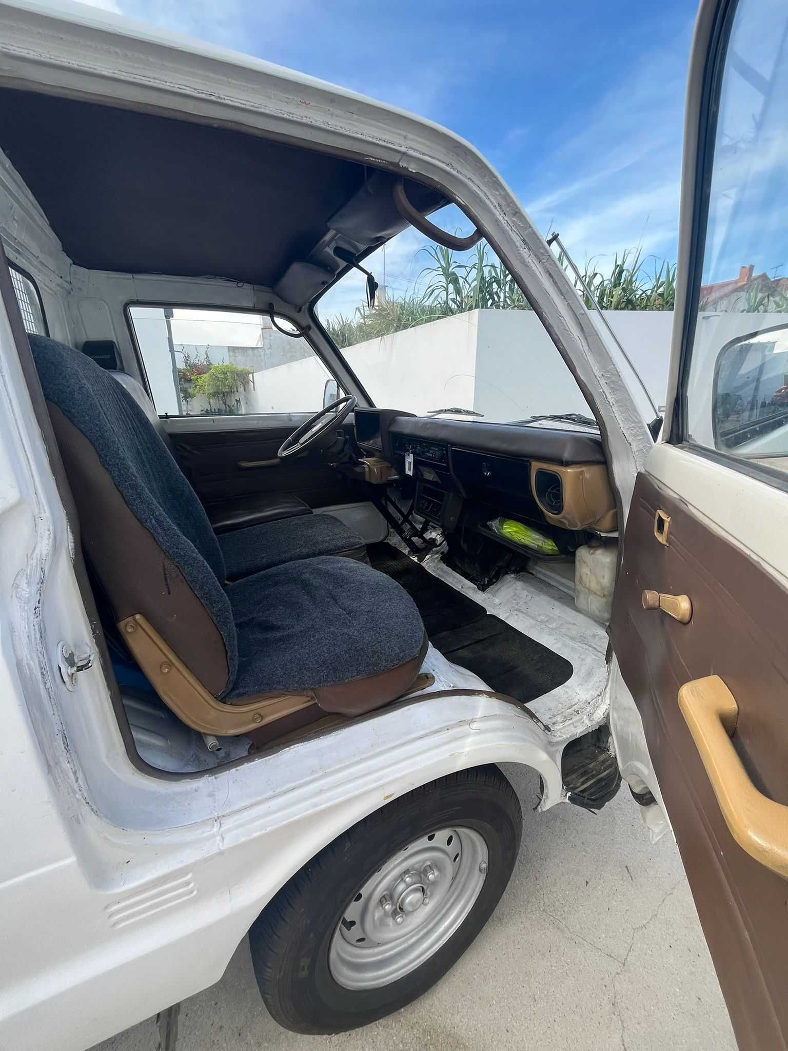 Toyota Hiace 2.2