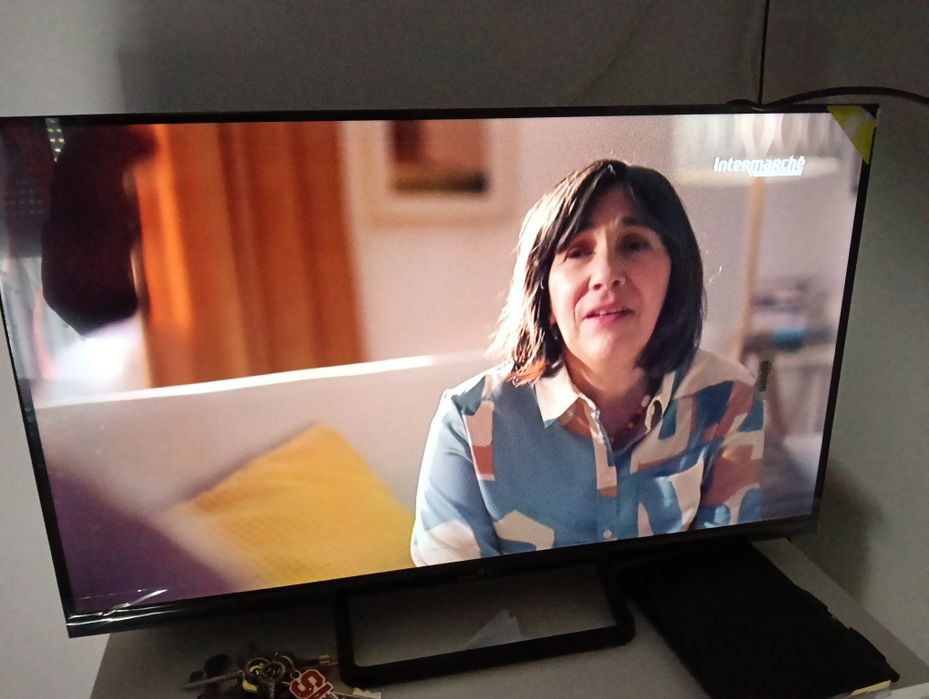 TV smarttech 32 película no ecrã ainda