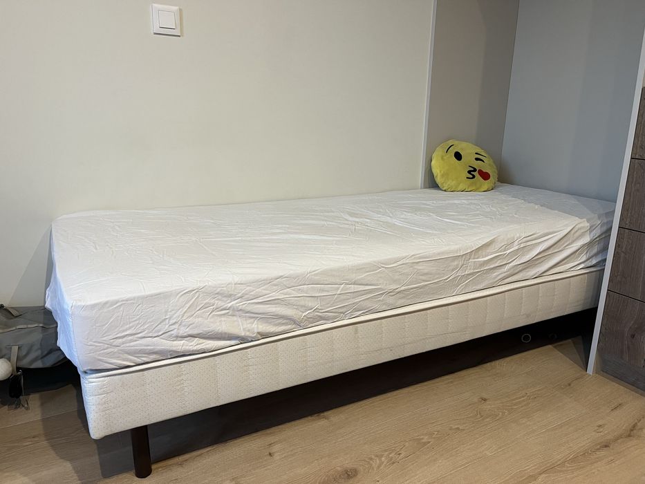 Łóżko pojedyncze materac 90x200 z materacem Kraków