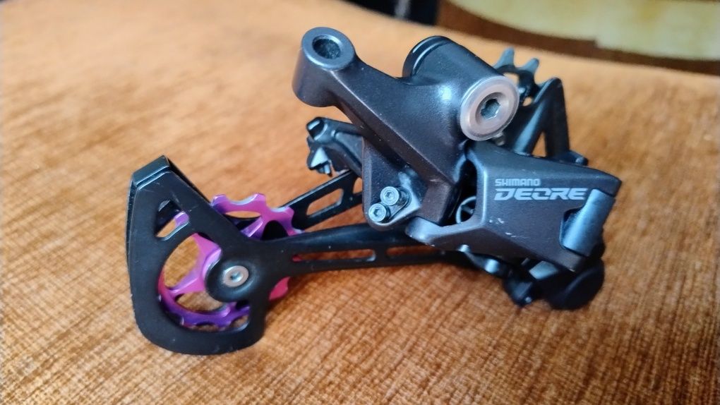 Przerzutka tył Shimano Deore rd-m5100