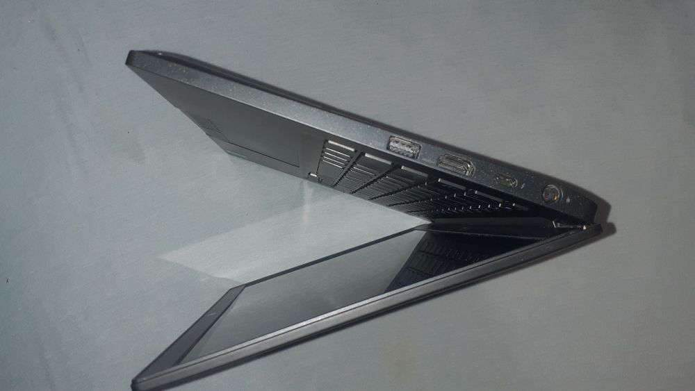 Нетбук; ноутбук; Dell latitude 7390/intel i5-8350u (4х1,7GHz)/16GB/512