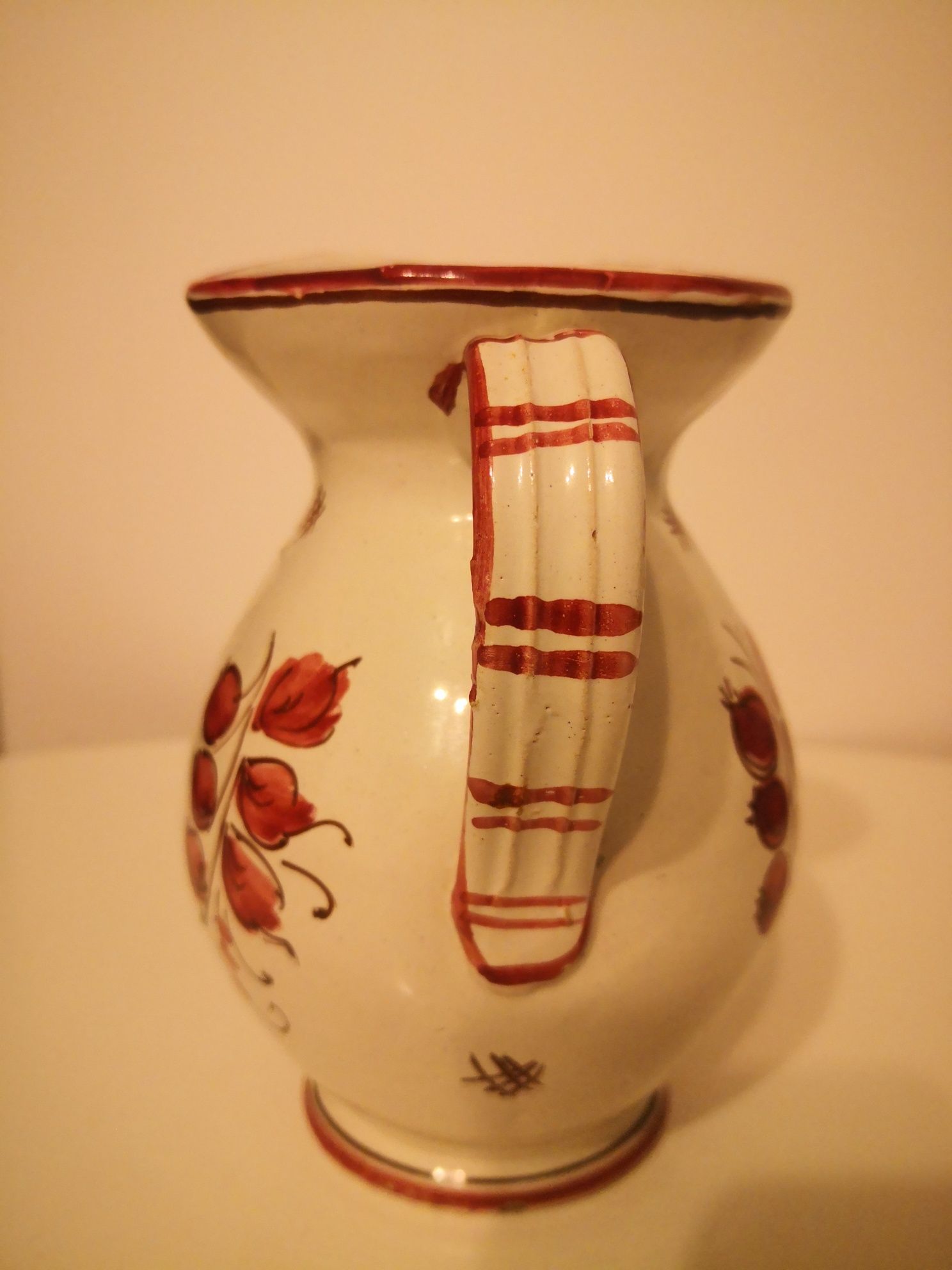 Dzbanek, stara włoska ręcznie wykonana ceramika Retro