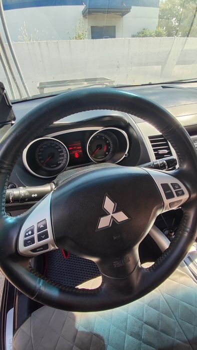 Продаю Mitsubishi outlender xl