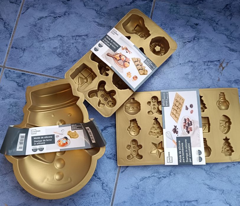 Foremki do pieczenia i czekolady