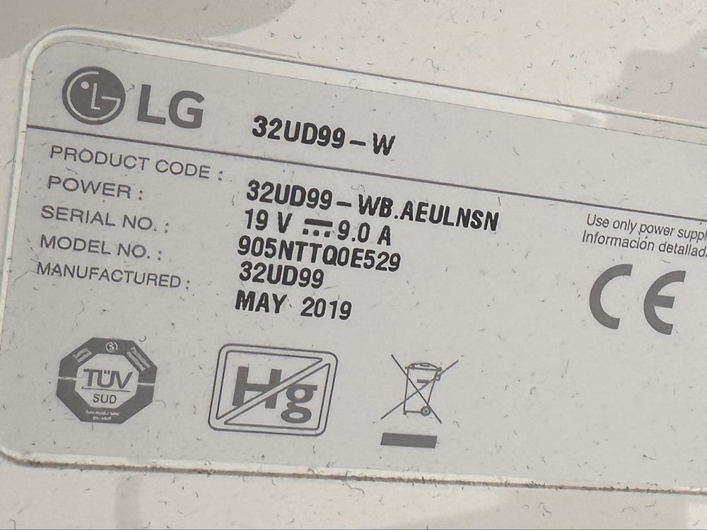 Monitor LG UHD ~32 cale 4k 32UD99