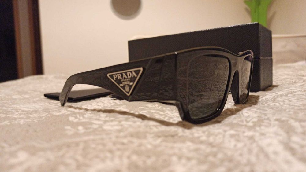 Óculos Prada - Milano