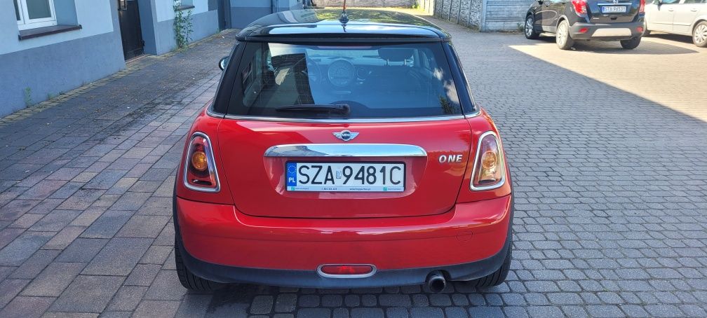 Piękny min one i 1.4 benzyna