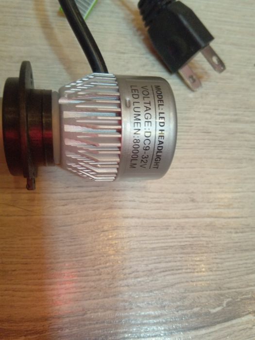 Автомобильные светодиодные лампы дальнего и ближнего света S2 H7