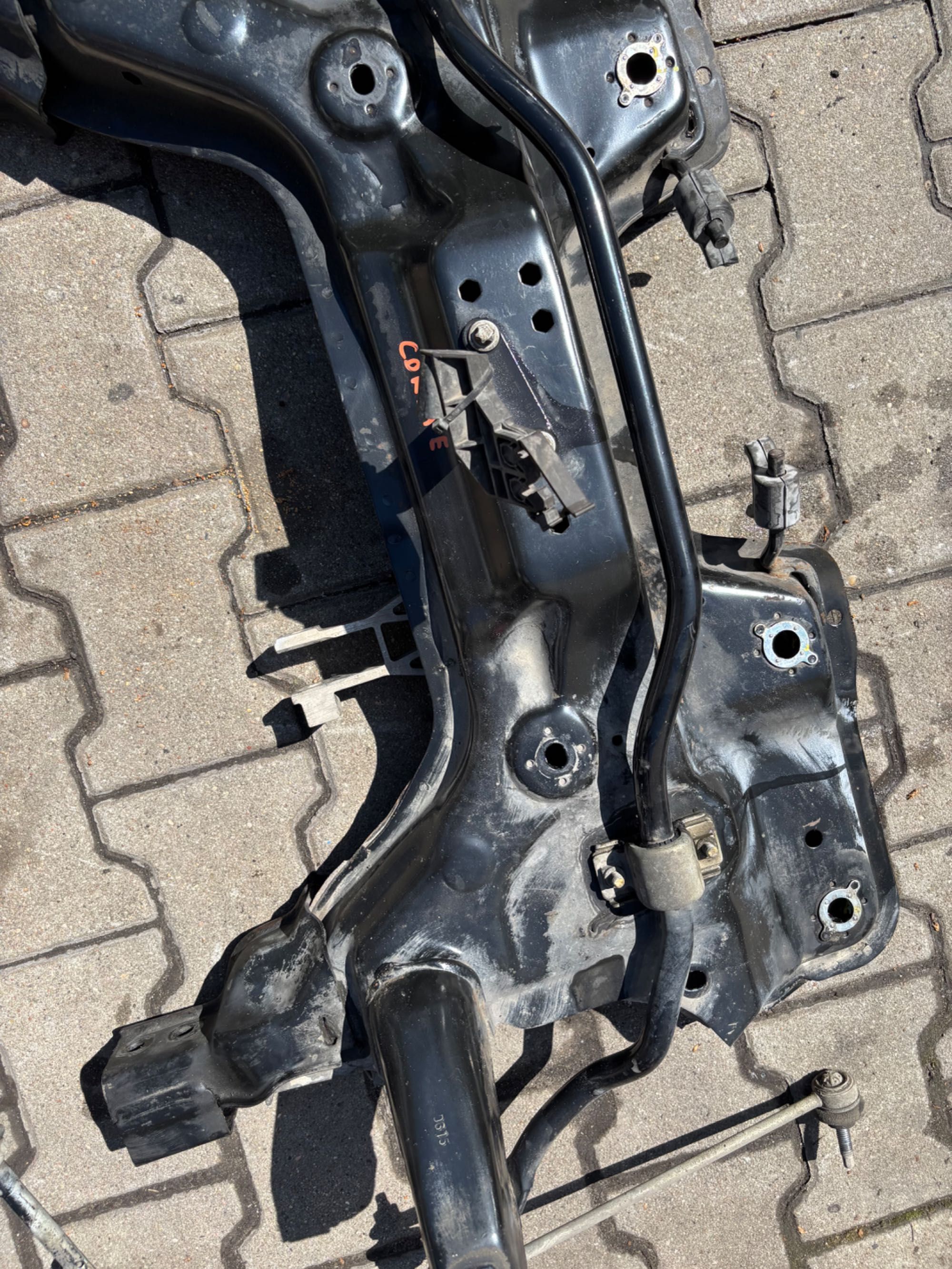 Trawers sanki wózek Opel Corsa E