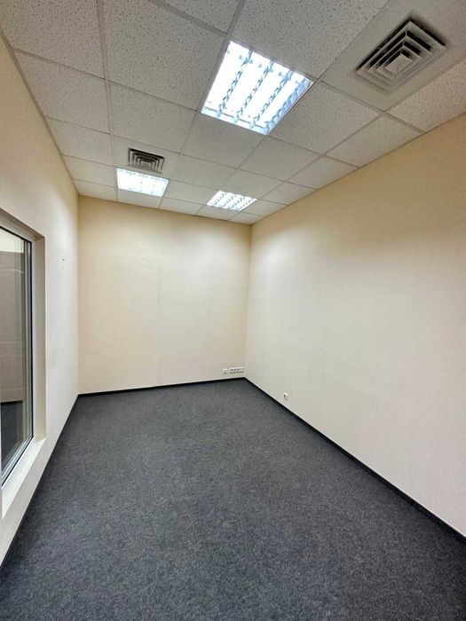 Аренда офиса в БЦ, 12 кабинетов, 250 м.кв., генератор, Подол