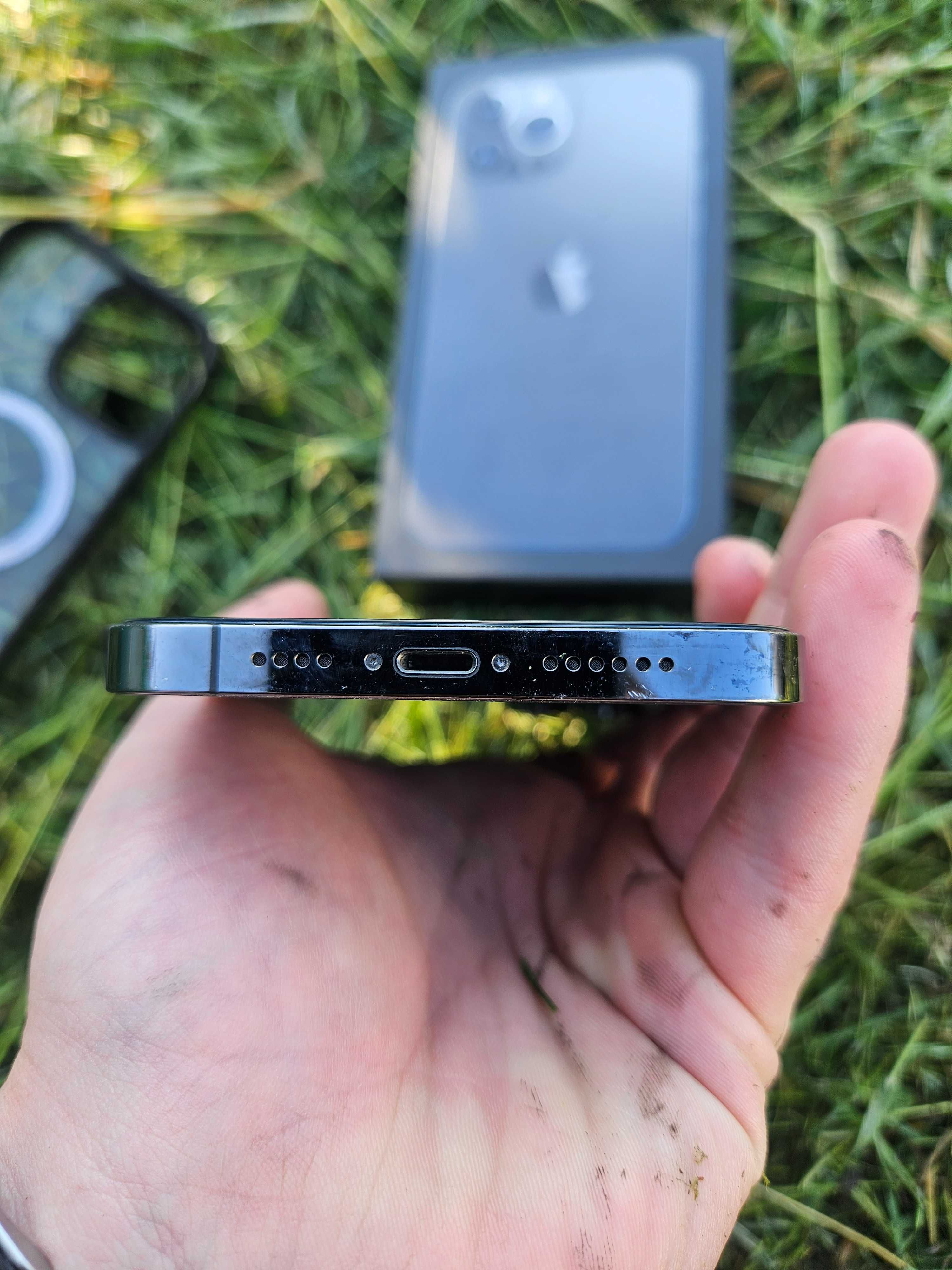 Apple  13 Pro Max 256Gb Graphite.