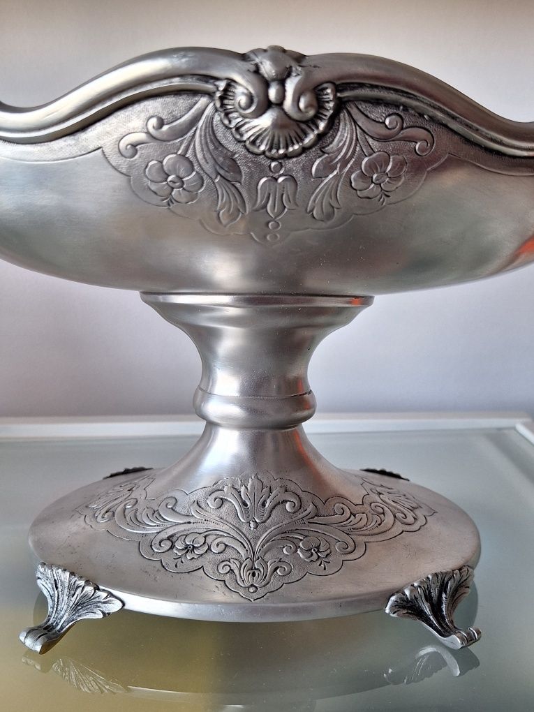 Taça em estanho puro (nova)