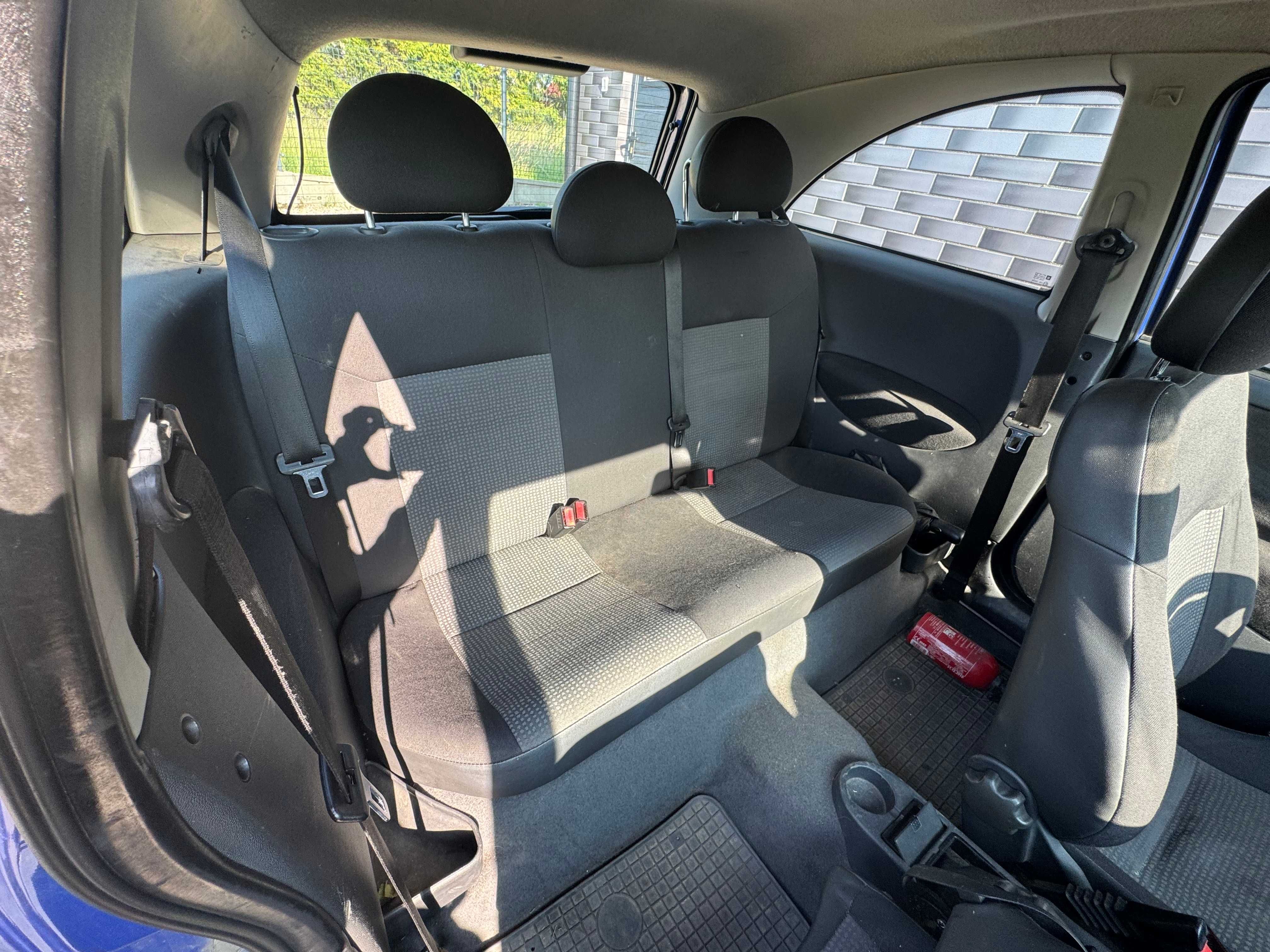 Opel Corsa c 2004