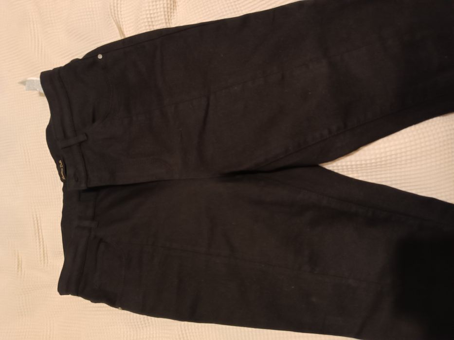 Spodnie jeansowe jeansy z rozcięciami rozcięcia r. 40 Massimo Dutti