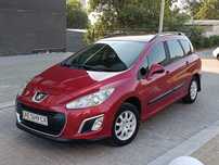 Универсал Peugeot 308 в хорошем состояние