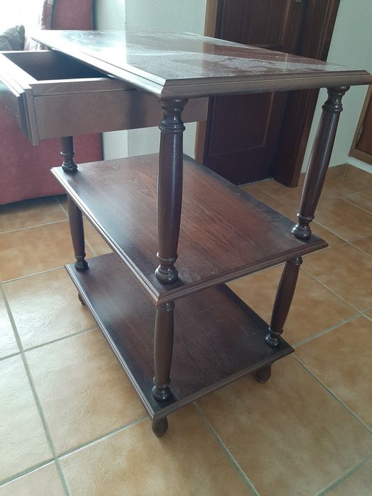 Móvel de apoio óptimo estado