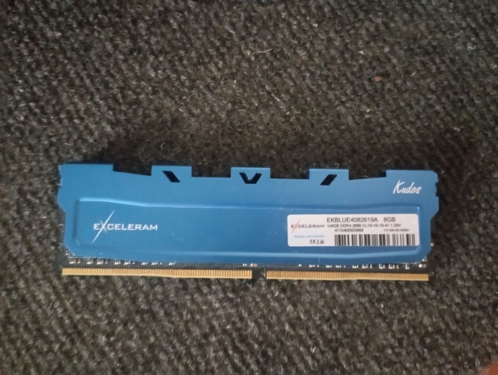 Продам оперативну пам'ять Exceleram kudos blue  DDR4 2666 8gb