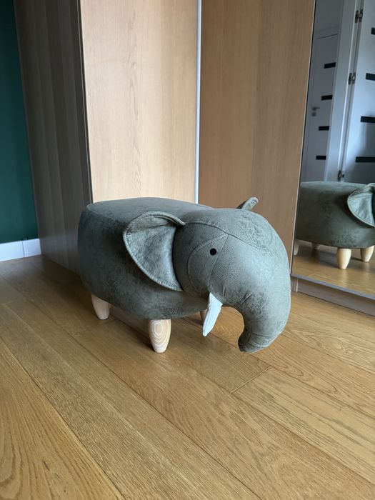 Pufa dziecięca Beliani słoń