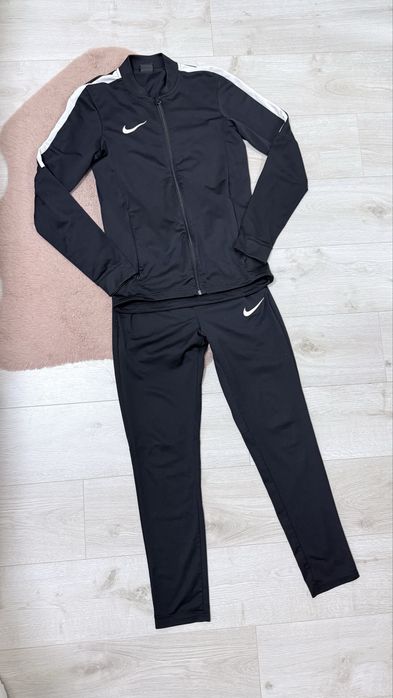 Спортивний костюм Nike оригінал