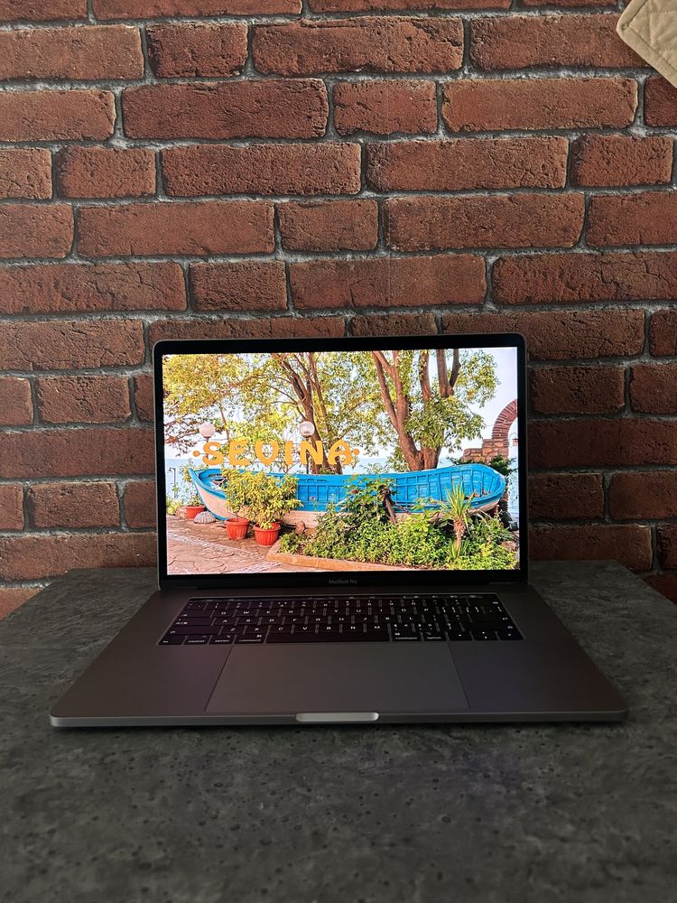 MacBook Pro 15’’ 2019 Retina Intel i7 2,6 HRz