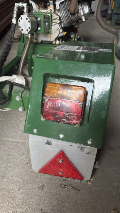 Wiertnica glebowa hydrauliczna z roku 2023-jak nowa