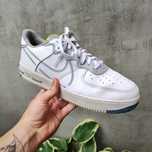 MĘSKIE Buty Nike AIR Force 1 Białe React Swoosh Skóra D/MS/X