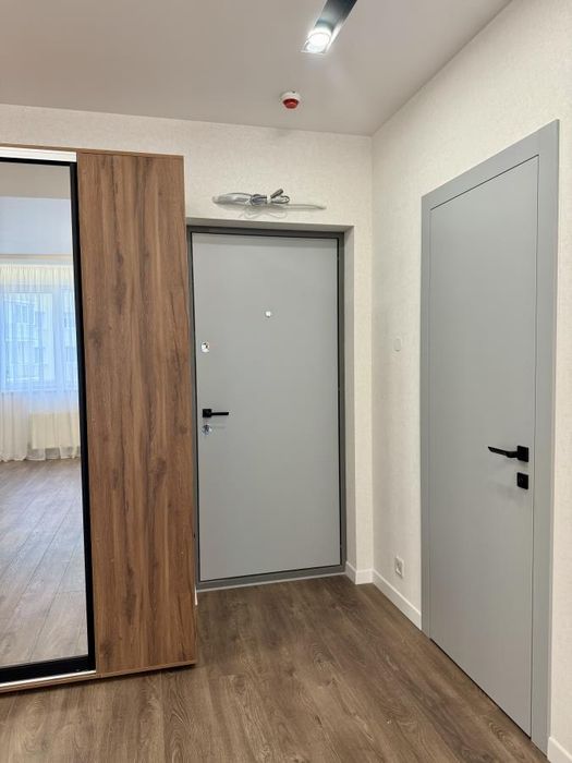 Продам БЕЗ КОМИССИИ ЖК Континент новострой РЕМОНТ рядом Виа Рома