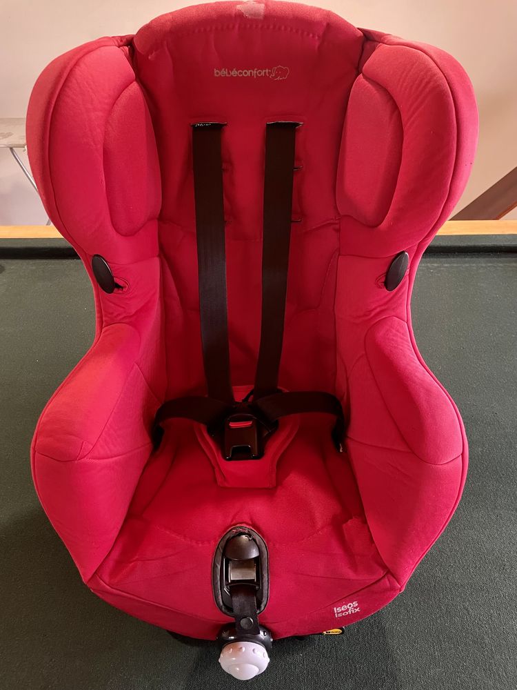 Дитяче Автокрісло Bebe Confort Iseos Isofix