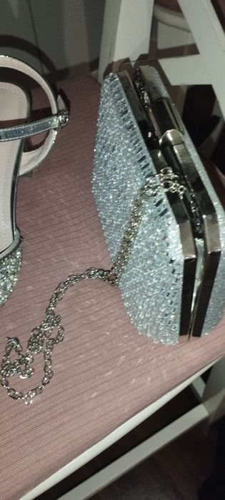 Buty i torebka srebrne cyrkonie kamienie