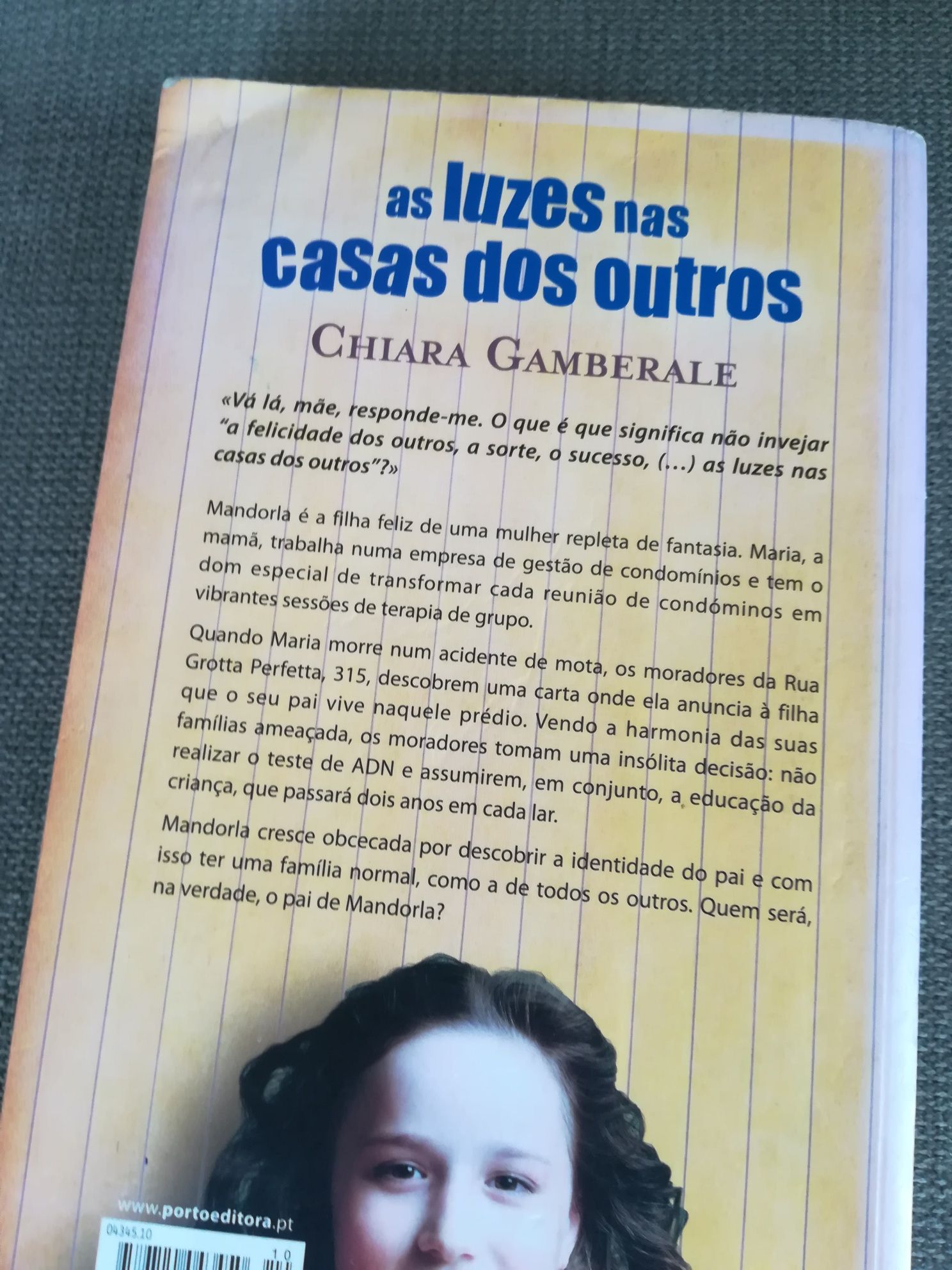 As luzes nas casas dos outros _ Chiara Gamberale