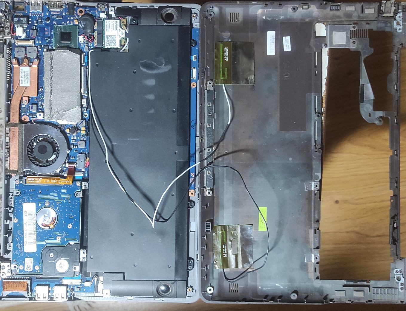 Ноутбук  Samsung np530u3c