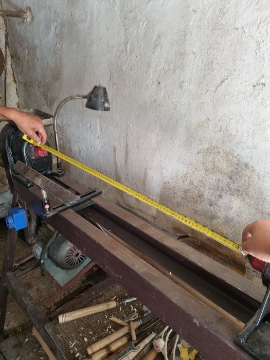 Станок токарний по дереву