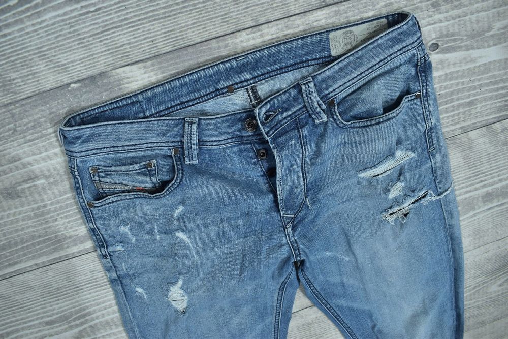 Diesel Larkee-Beex Regular Tapered Jeansy W32 L34