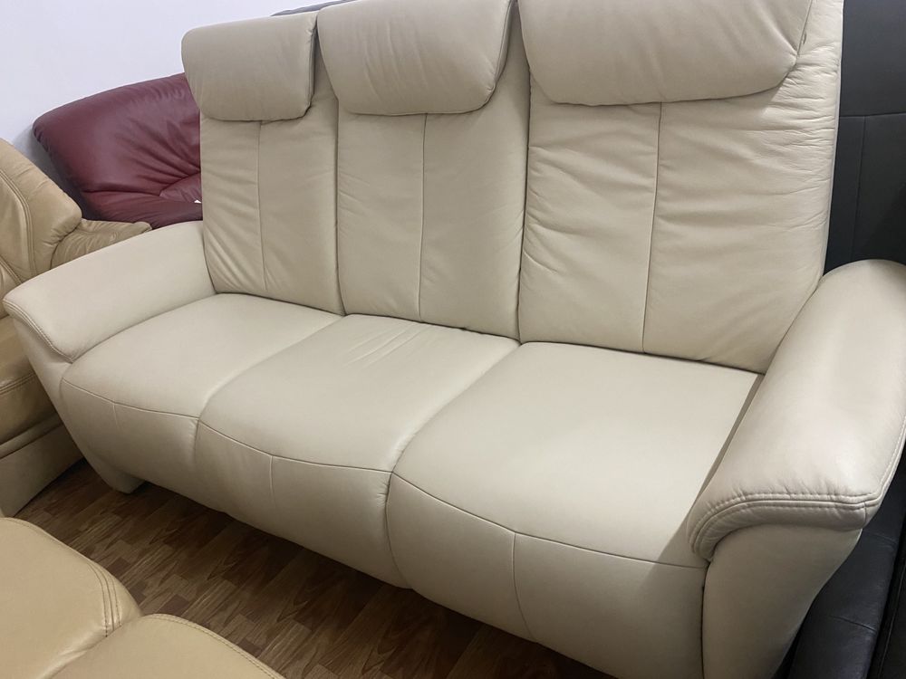 Кожаный диван,  шкіряний диван,  куточок із Німеччини