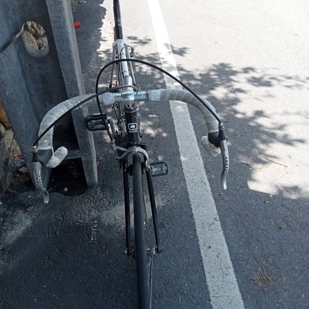 Bike de estrada antiga