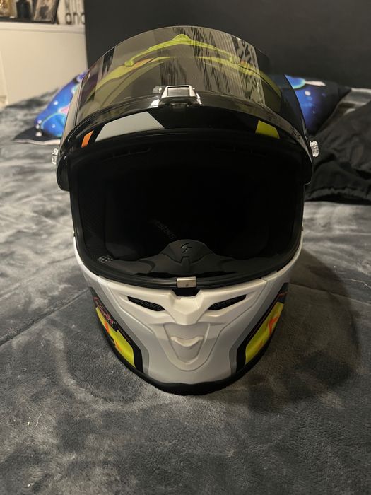 Capacete scorpion
