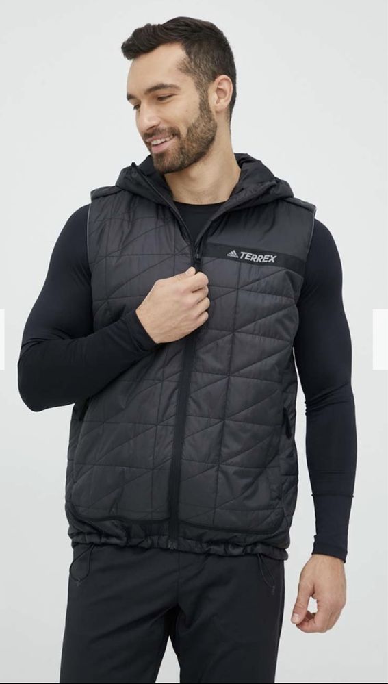Спортивна безрукавка adidas TERREX ( розмір с )