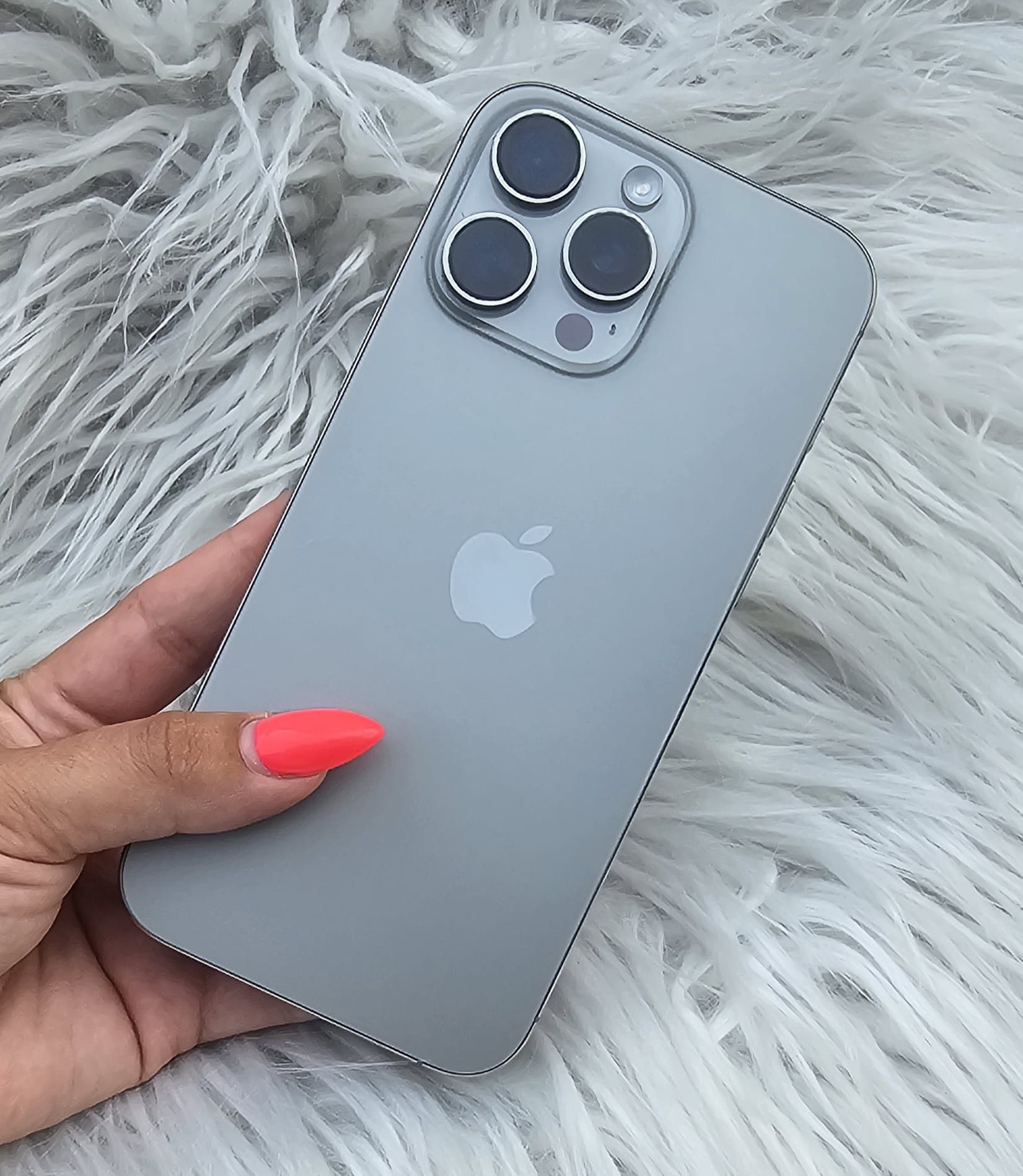 Iphone 16 Pro Max 256Gb C/Garantia