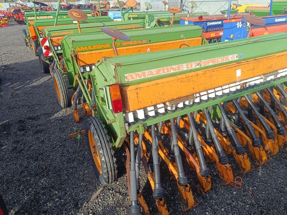 Siewnik zbożowy Amazone D7/D8 3 metry