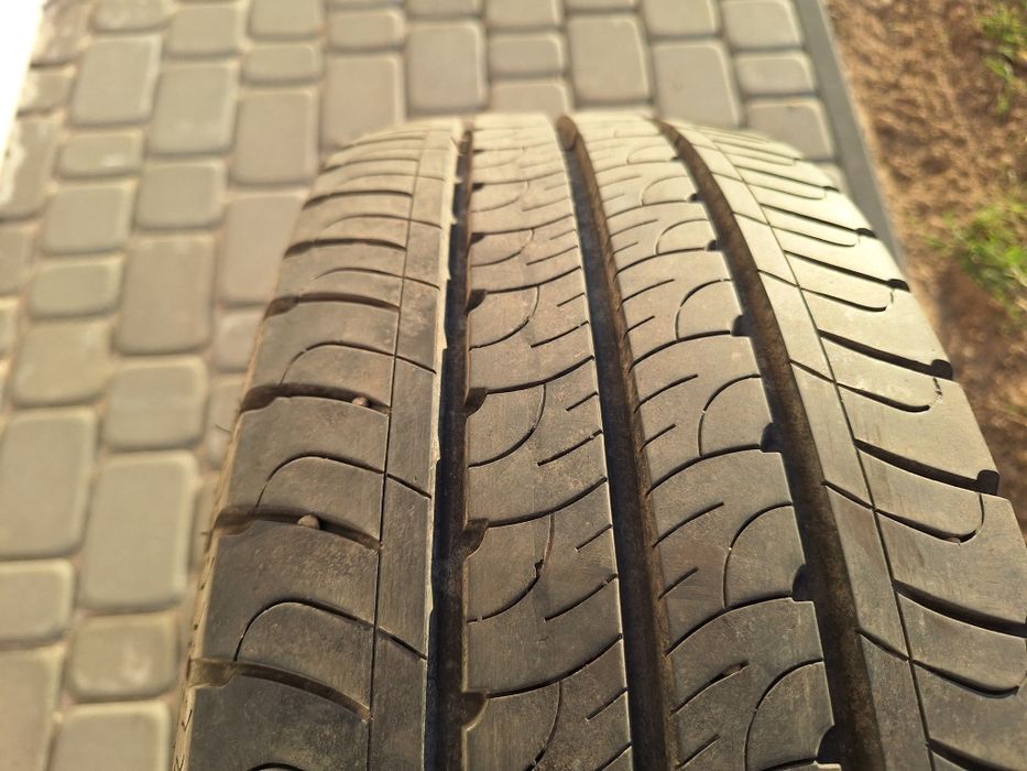 Letnie Goodyear 215/65 R16C 2022  EfficientGrip Cargo
