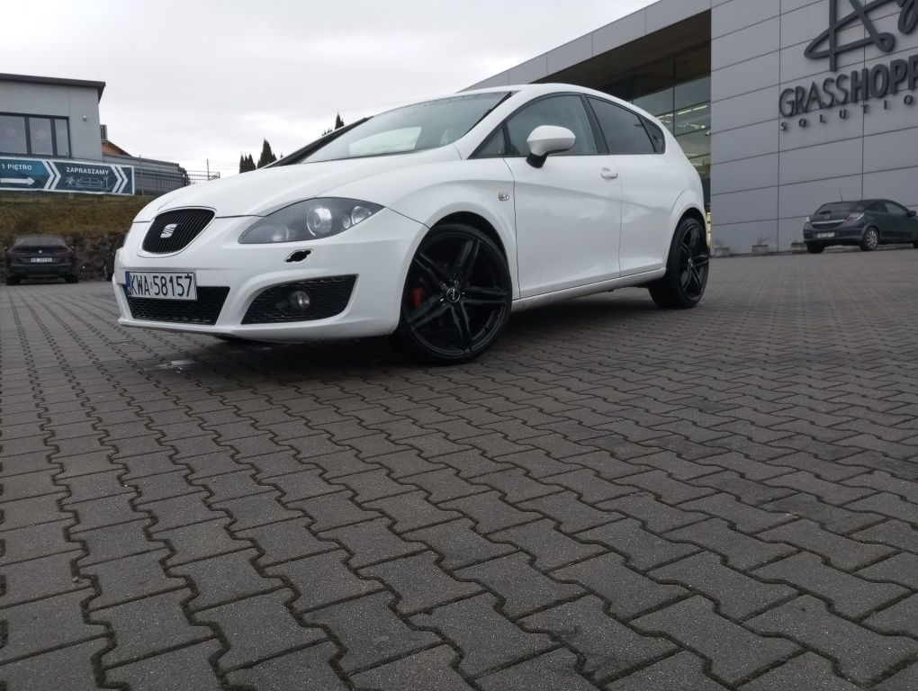 Sprzedam Ładnego Seat Leon II 2011r