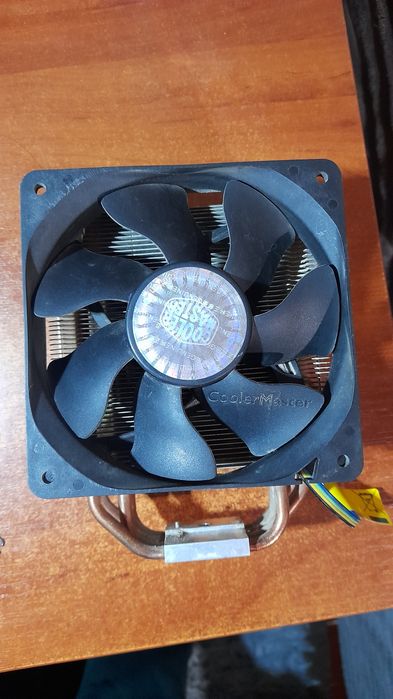 Куллер процессора Cooler Master Hyper 212 Plus
