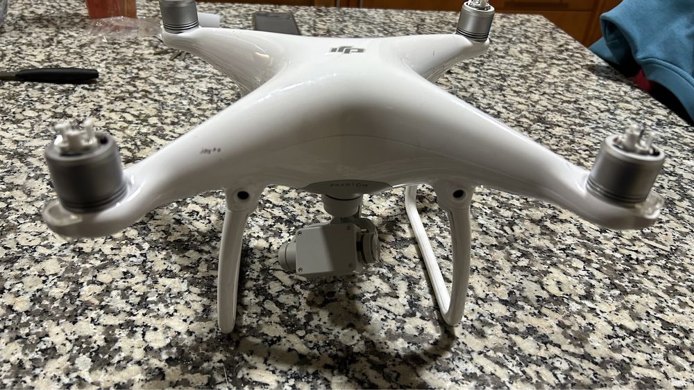 Vendo drone 4 usado pra peças