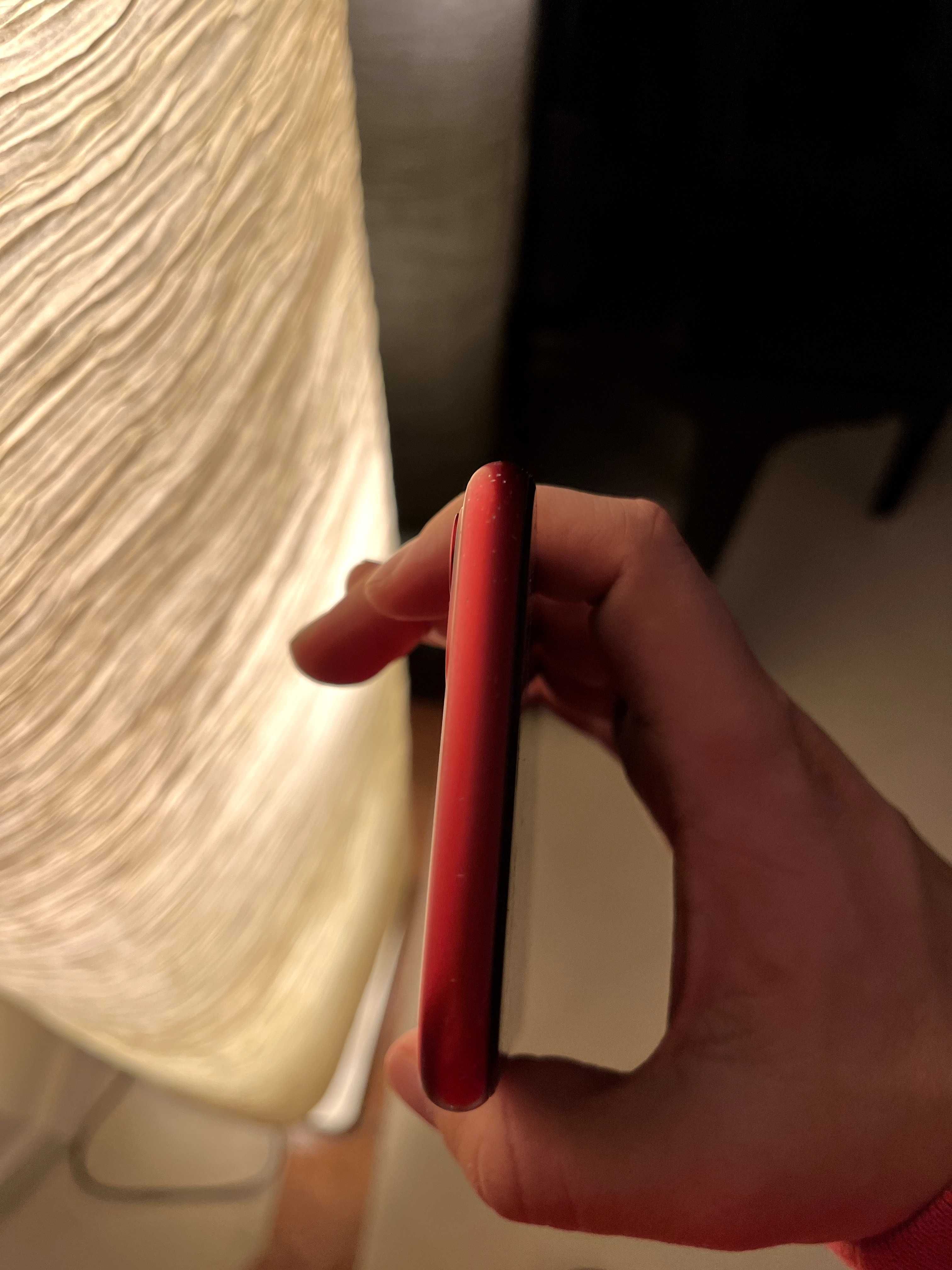 iPhone 11 64GB Vermelho